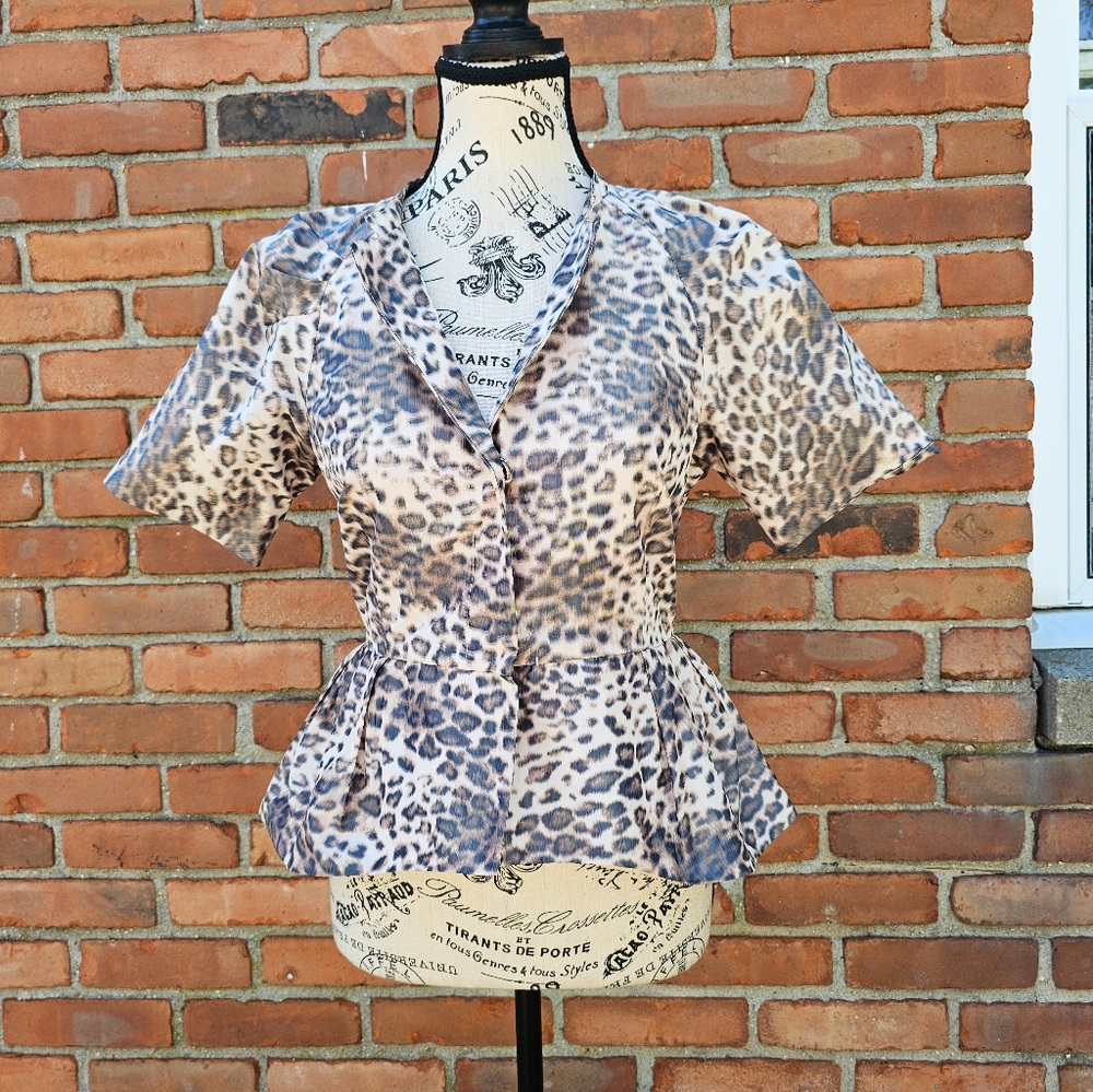 New BCBGMAXAZRIA “Davie” Leopard Print Peplum Jacket – Size XS